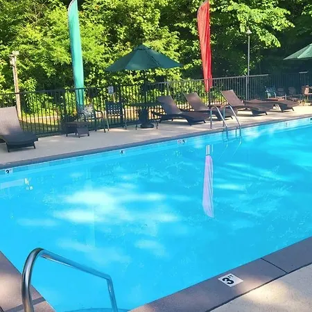Luxe Retreat - May Dates! - Easy Drive - Xl Swim Spa - Award Winning! Sevierville Exterior foto